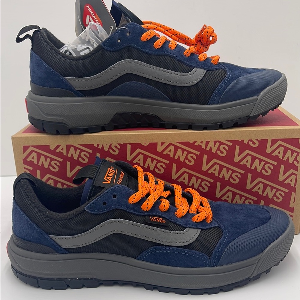 Vans WMNS Blue and Orange Sneakers Ultrarange Exo
Dress Blues/Black
VN0A5KS4LKV - Picture 1 of 16